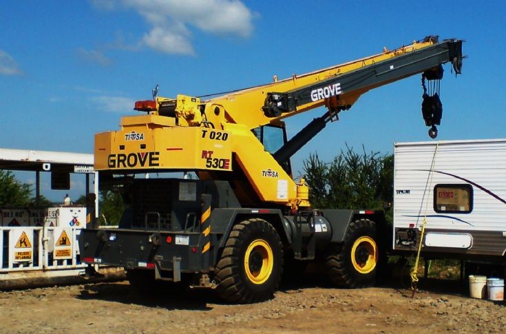 Grove RT 530E Crane